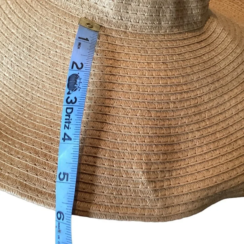 Large Brim Woven Boater Hat - Picture 3 of 4